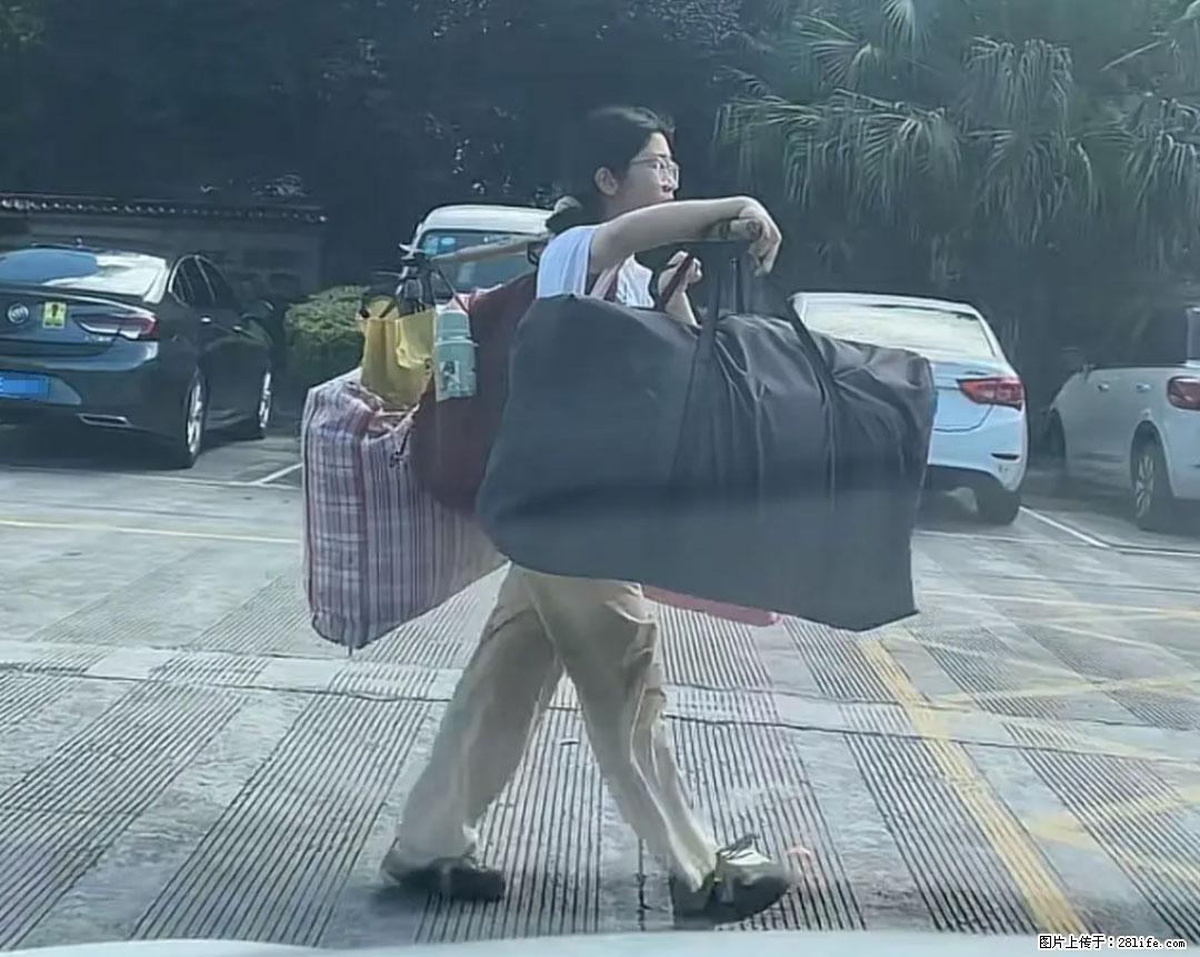 全网追的“扁担女孩”，找了一份暑假工，时薪12元 - 陇南生活资讯 - 陇南28生活网 ln.28life.net